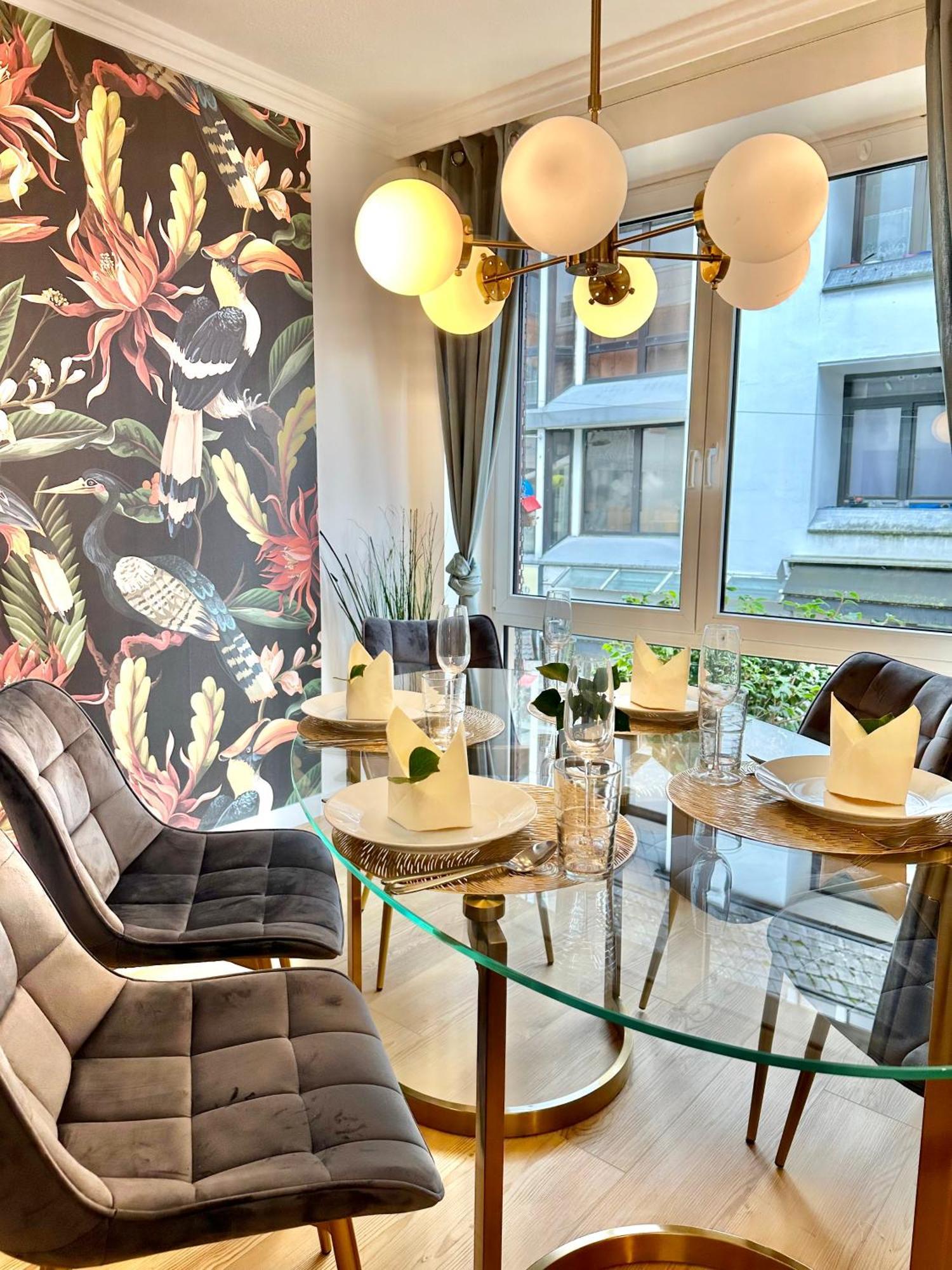 City-Apartment Mit Dachterrasse & Massagesessel In Der Fussgaengerzone K4 Olsztyn Bagian luar foto