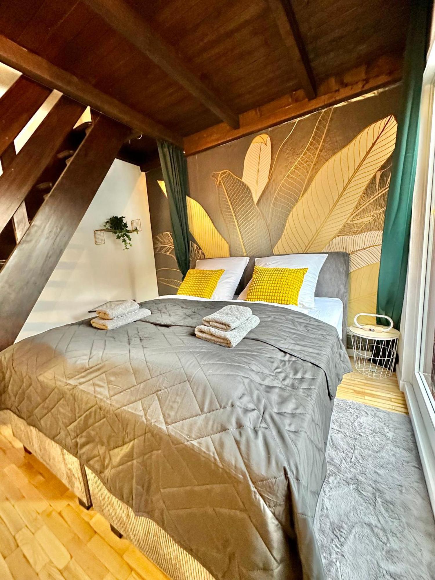 City-Apartment Mit Dachterrasse & Massagesessel In Der Fussgaengerzone K4 Olsztyn Bagian luar foto